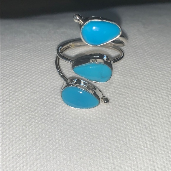 Sterling Silver Turquoise Adjustable Ring - Picture 3 of 4